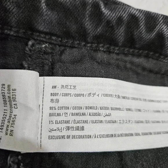 Abercrombie & Fitch Black High Rise The 90s Relaxed Cut Off Short Size 22 - Picture 4 of 4